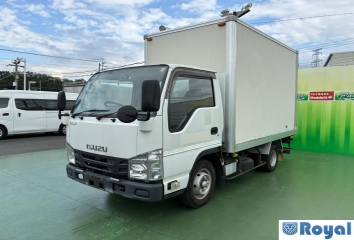 Isuzu ELF VAN