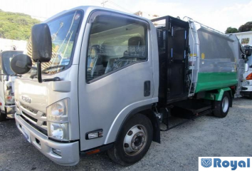 Isuzu ELF VAN