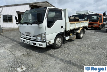 Isuzu ELF VAN