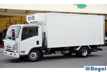 Isuzu ELF VAN