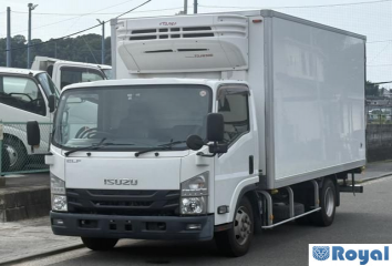 Isuzu ELF VAN