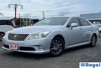 Toyota Crown Sedan
