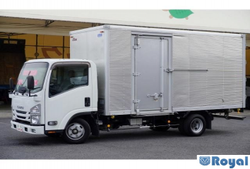 Isuzu ELF VAN