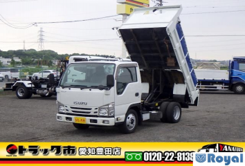 Isuzu ELF VAN