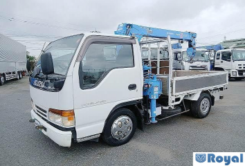 Isuzu ELF VAN
