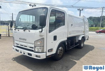 Isuzu ELF VAN