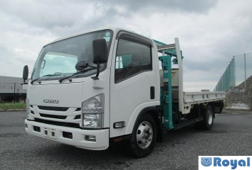 Isuzu ELF VAN