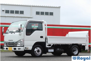Isuzu ELF VAN
