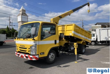 Isuzu ELF VAN