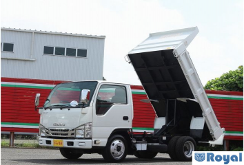 Isuzu ELF VAN