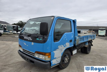 Isuzu ELF VAN