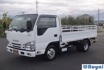 Isuzu ELF VAN