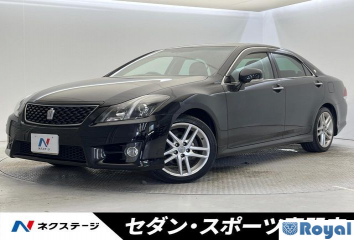 Toyota Crown Sedan