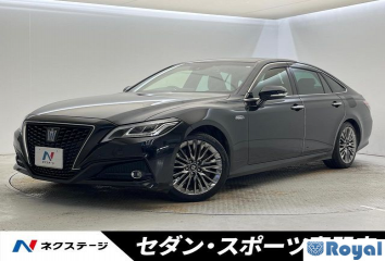 Toyota Crown Sedan