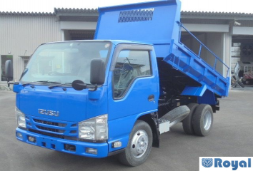 Isuzu ELF VAN