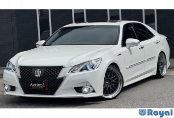 Toyota Crown Sedan
