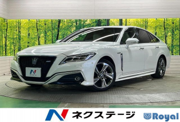 Toyota Crown Sedan