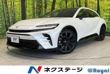Toyota Crown Sport
