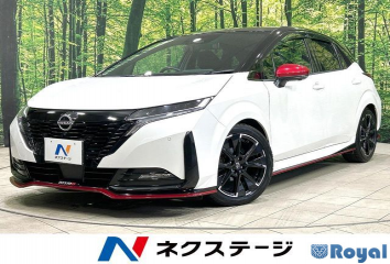 Nissan Aura