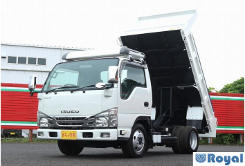 Isuzu ELF VAN