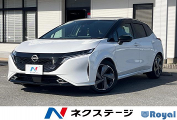 Nissan Aura