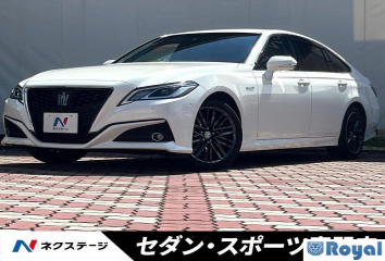Toyota Crown Sedan