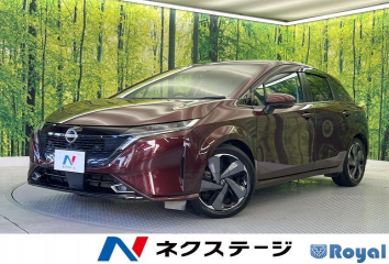 Nissan Aura