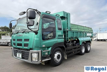 Isuzu Giga