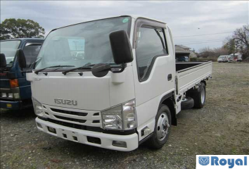 Isuzu ELF Truck