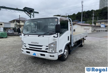 Isuzu ELF VAN