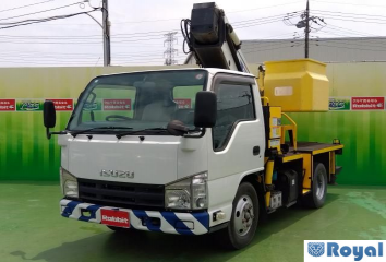 Isuzu ELF VAN