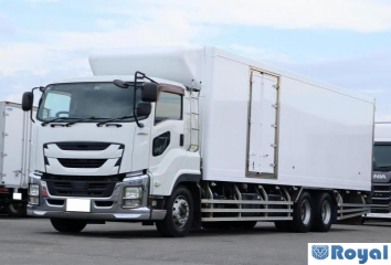 Isuzu Giga