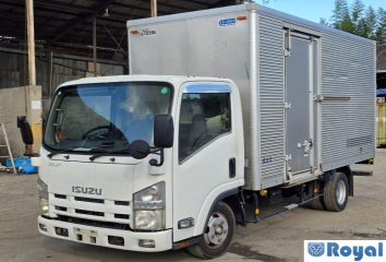 Isuzu ELF VAN