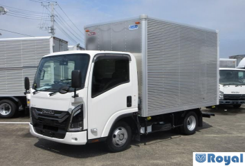 Isuzu ELF VAN
