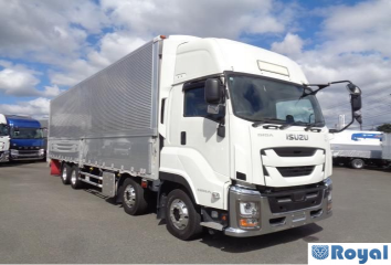 Isuzu Giga
