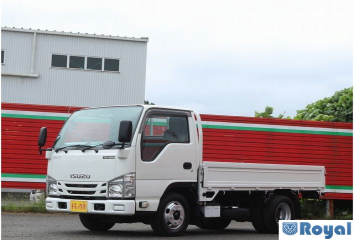 Isuzu ELF VAN