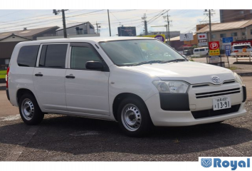 Toyota Succeed VAN