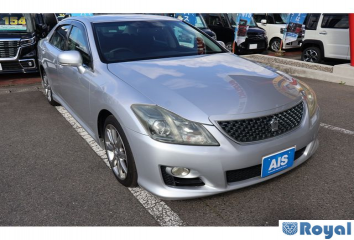Toyota Crown Sedan