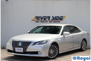 Toyota Crown Majesta