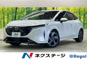 Nissan Aura