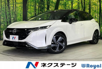 Nissan Aura