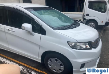 Honda Freed Spike