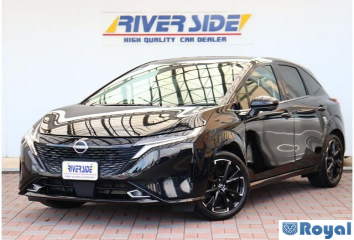 Nissan Aura