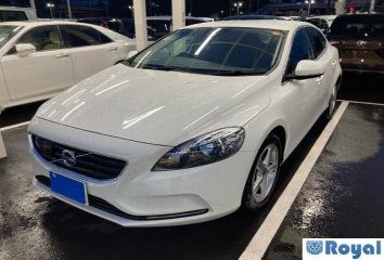 Volvo Volvo V40