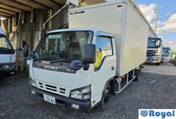 Isuzu ELF VAN