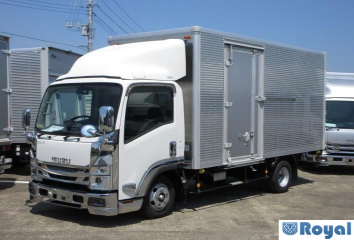 Isuzu ELF VAN