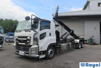 Isuzu Giga