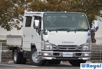 Isuzu ELF VAN