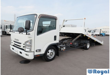 Isuzu ELF VAN