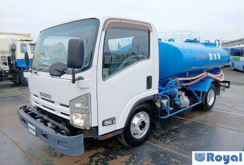 Isuzu ELF VAN